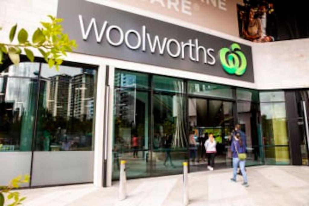Experience Luxury At Southbank's Newest W/ View Apartment Melbourne